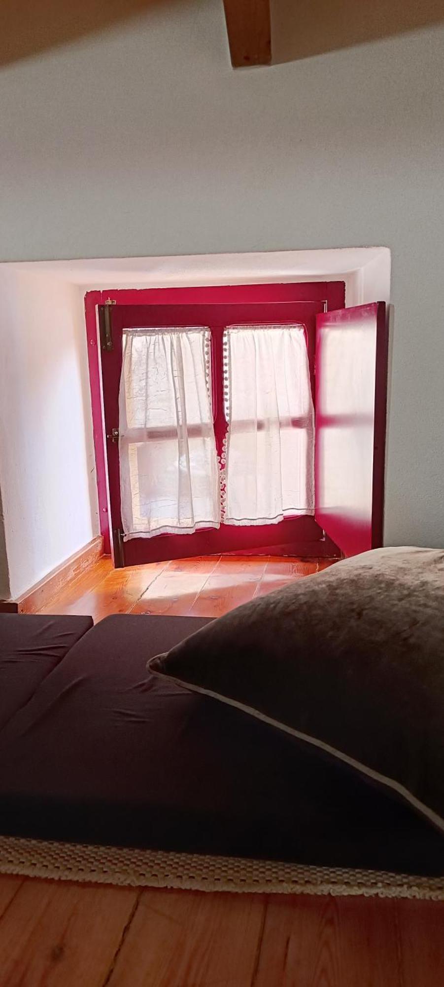 A Casinha Do Arco, Porta Da Vila Nisa Exterior foto